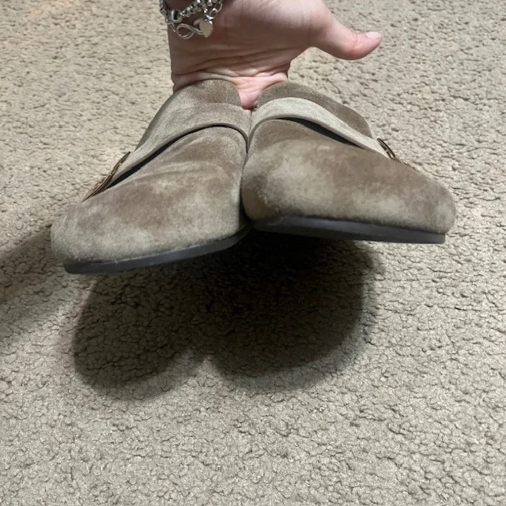 Tory Burch Mellow Mule Suede Gold Logo Buckle Taupe‎ Gray 10